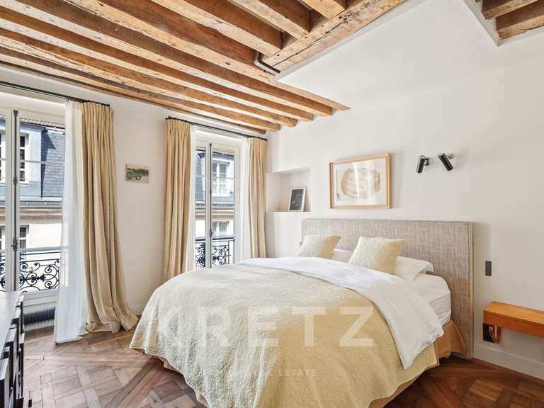 Appartement Paris 7e - 2 chambres - 127m²