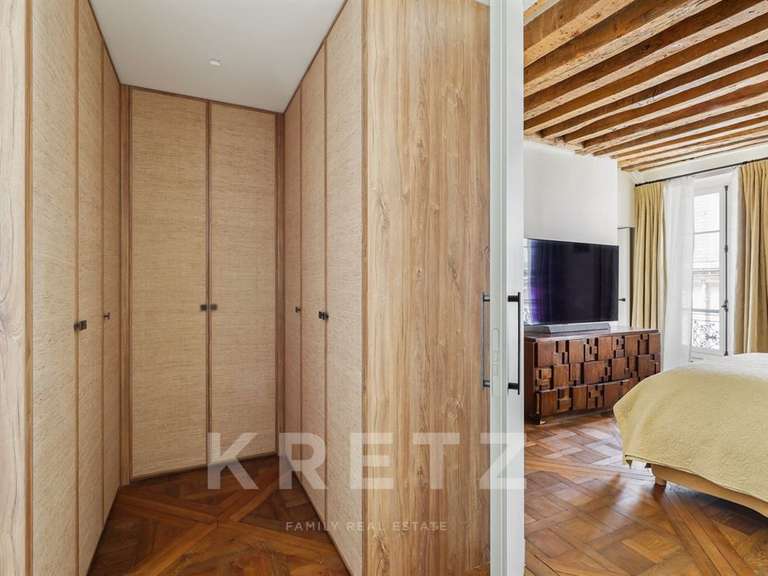 Appartement Paris 7e - 2 chambres - 127m²