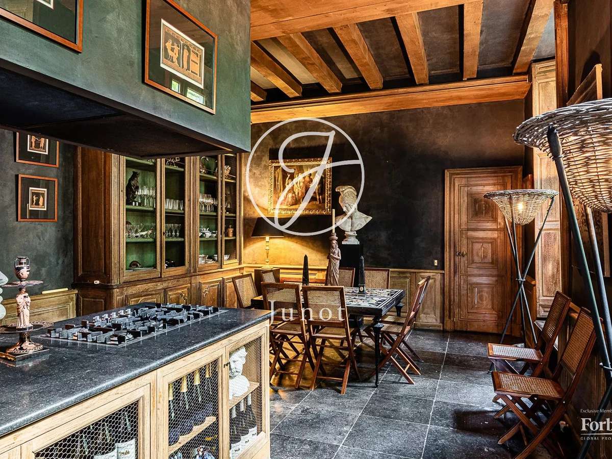 Apartment Paris 7e
