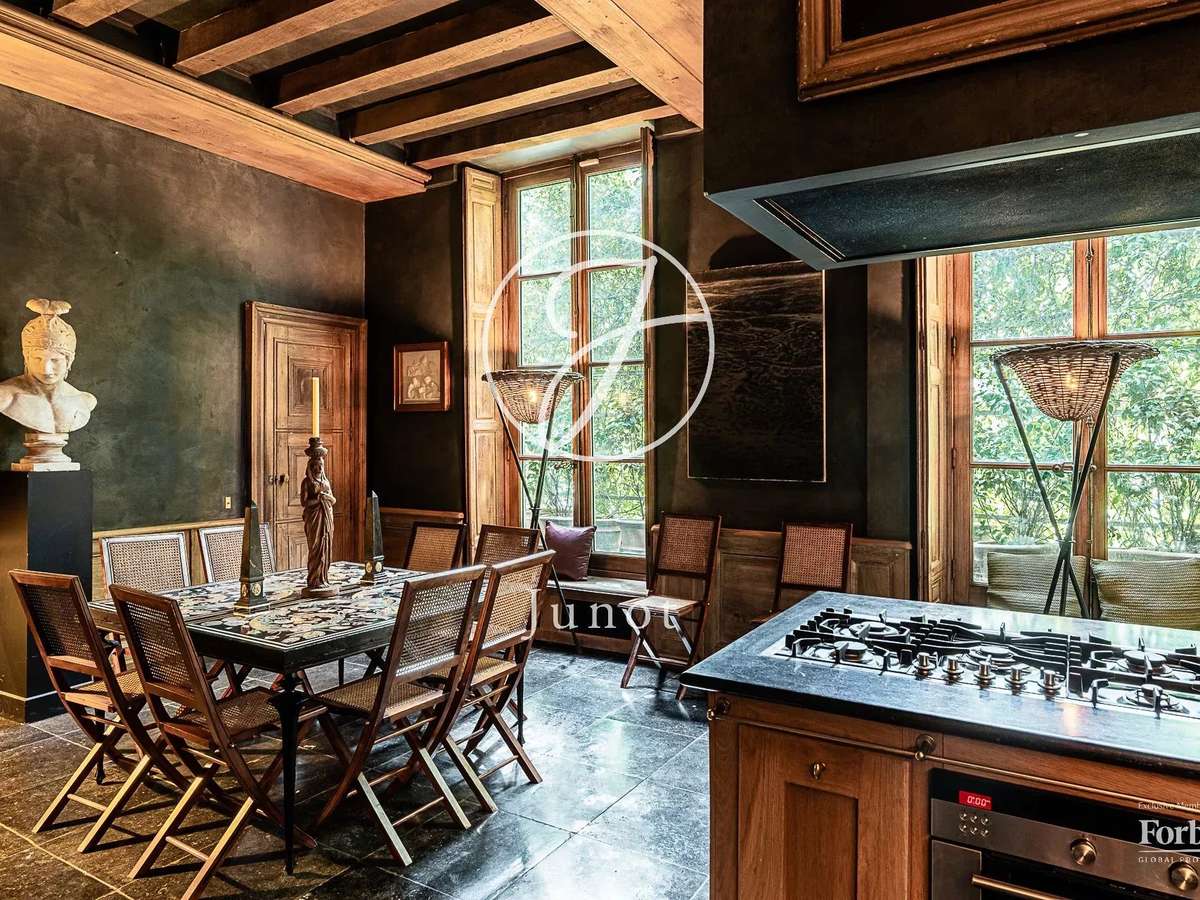Apartment Paris 7e