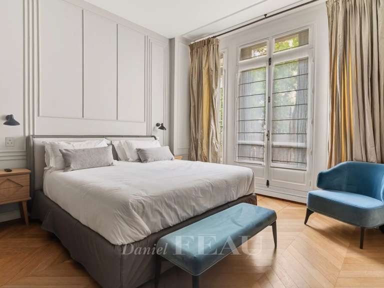 Appartement Paris 7e - 5 chambres - 264m²