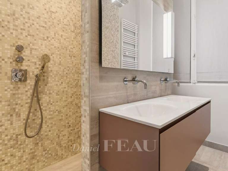 Appartement Paris 7e - 5 chambres - 264m²