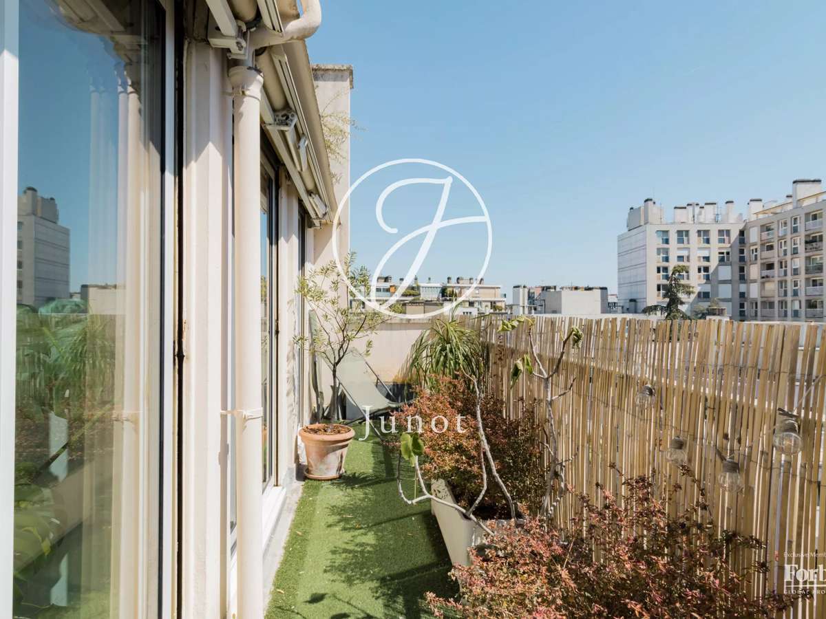 Apartment Paris 7e