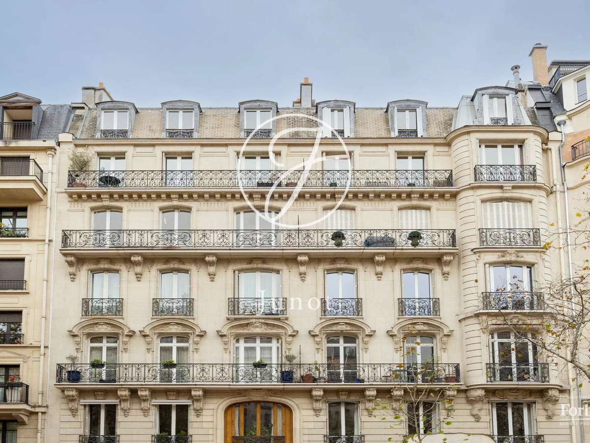 Apartment Paris 7e