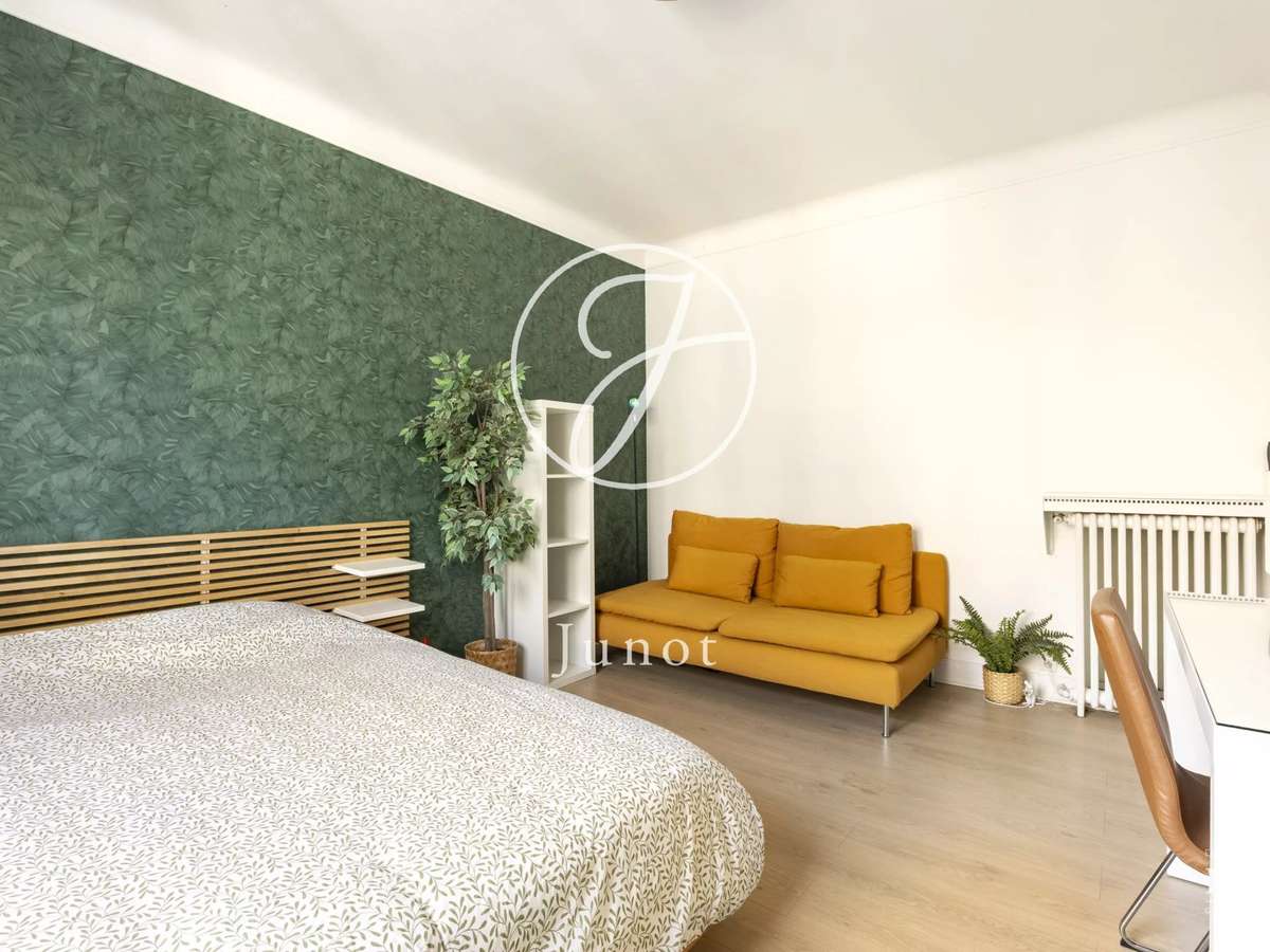 Apartment Paris 7e
