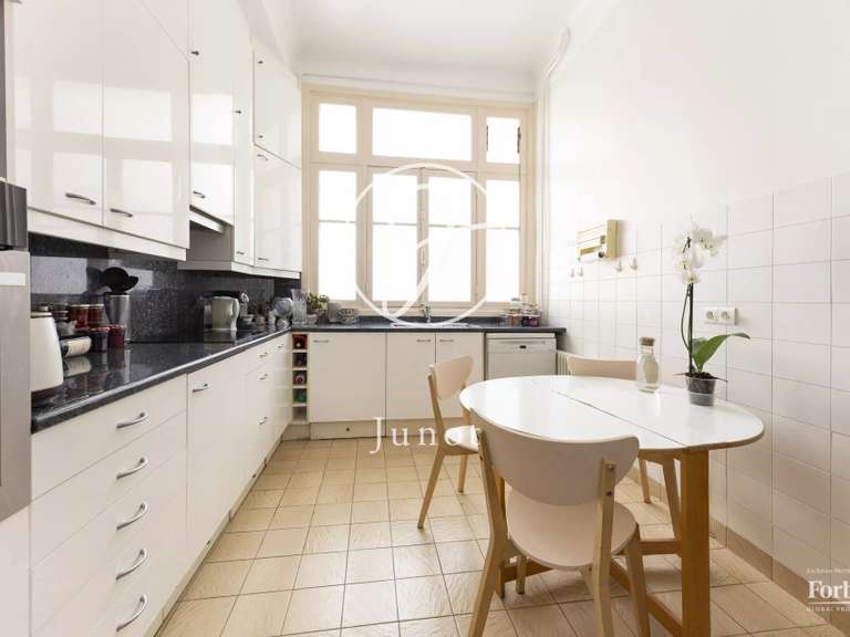 Appartement Paris 7e - 2 chambres - 182m²