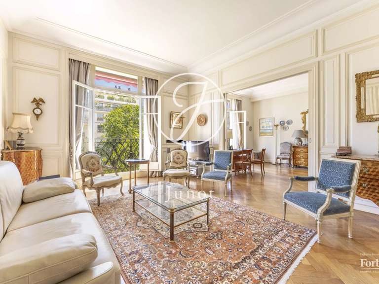 Appartement Paris 7e - 2 chambres - 182m²