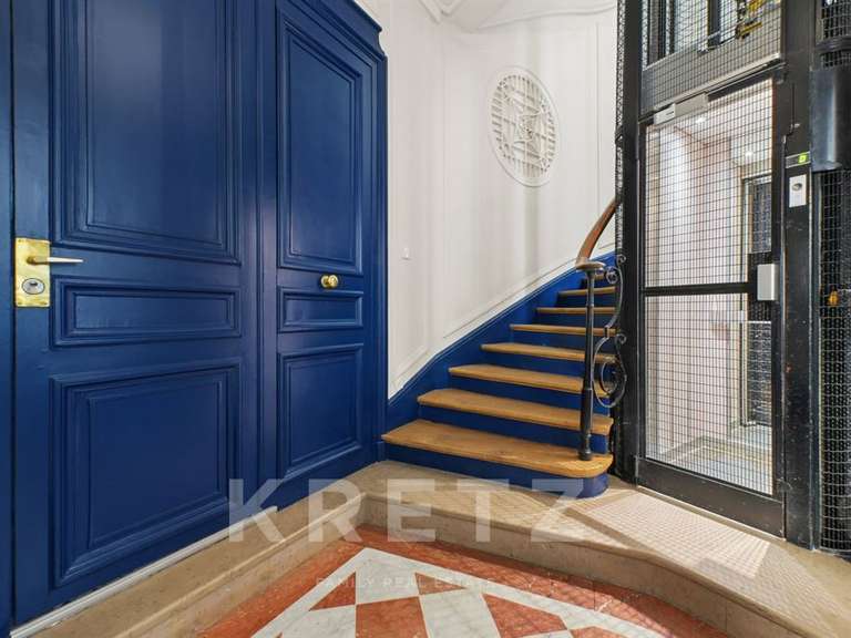 Appartement Paris 7e - 2 chambres - 125m²