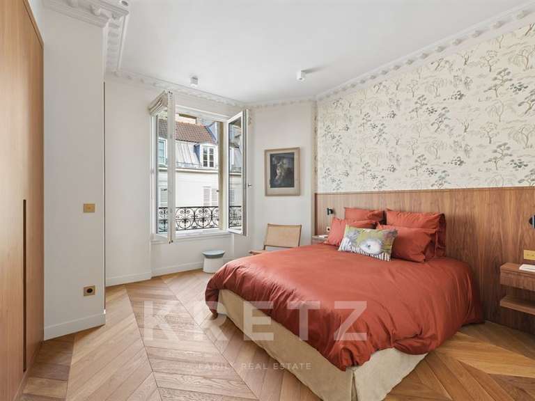 Appartement Paris 7e - 2 chambres - 125m²