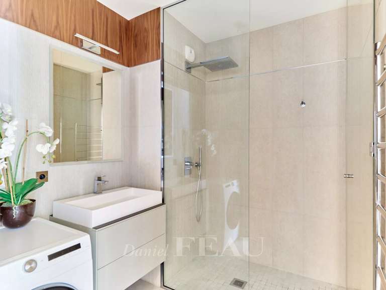 Appartement Paris 7e - 1 chambre - 74m²