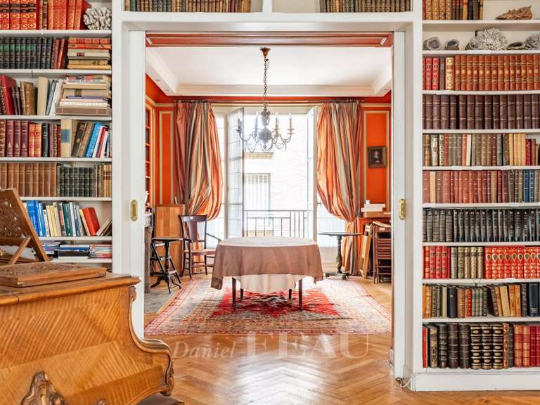 Appartement Paris 7e - 4 chambres - 255m²