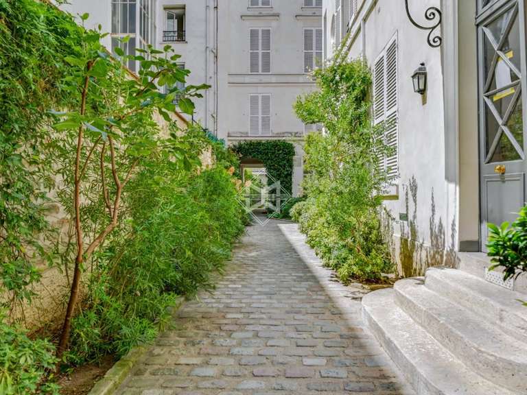 Appartement Paris 7e - 2 chambres - 83m²