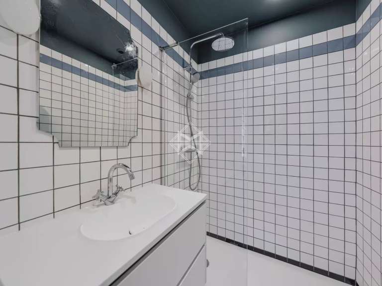 Appartement Paris 7e - 2 chambres - 83m²