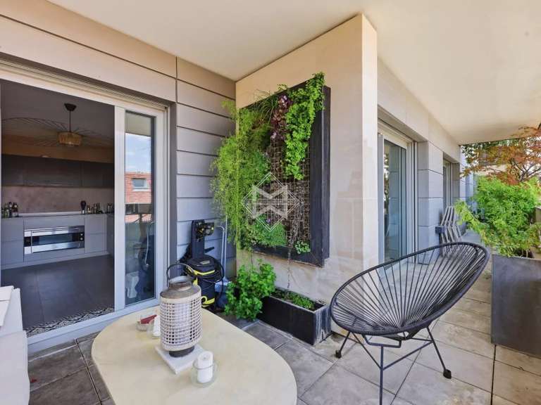 Appartement Paris 7e - 2 chambres - 116m²