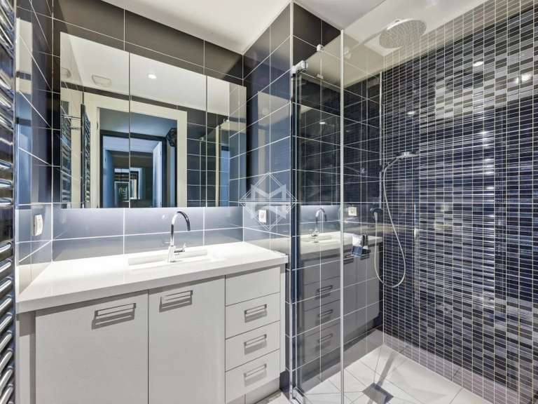 Appartement Paris 7e - 2 chambres - 116m²