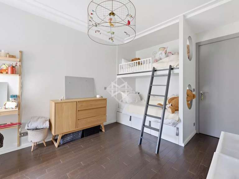 Appartement Paris 7e - 2 chambres - 116m²