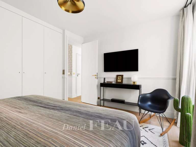 Appartement Paris 7e - 1 chambre - 69m²