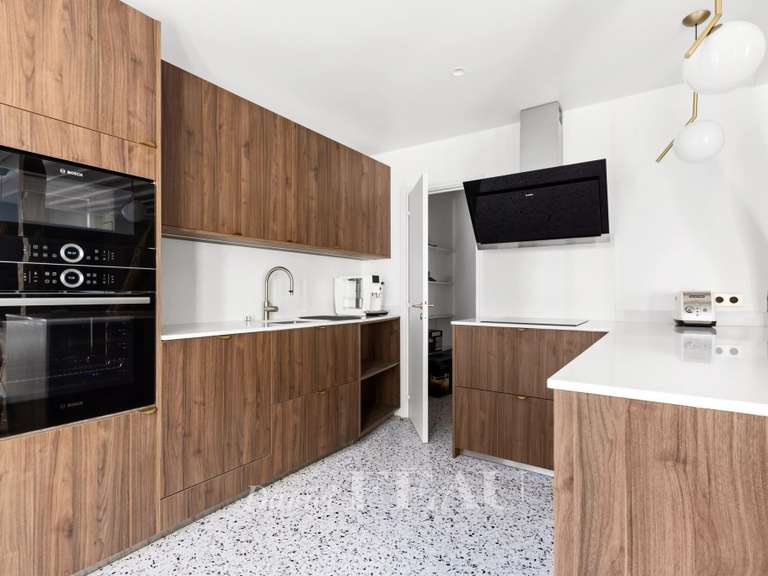 Appartement Paris 7e - 1 chambre - 69m²