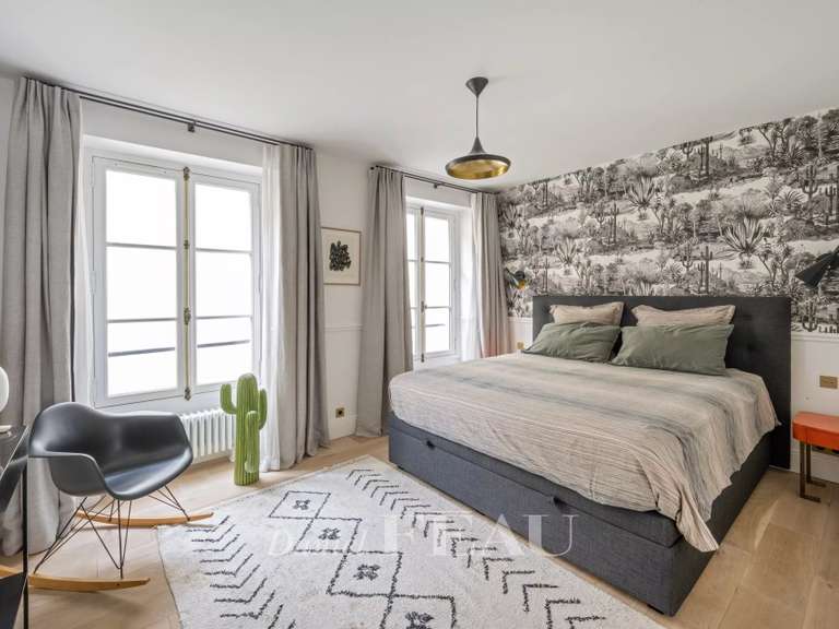 Appartement Paris 7e - 1 chambre - 69m²