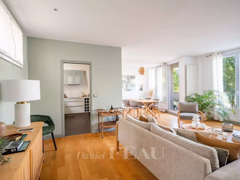 Appartement Paris 7e - 3 chambres - 106m²