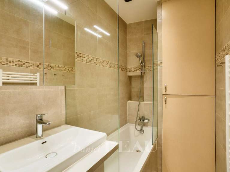Appartement Paris 7e - 2 chambres - 53m²