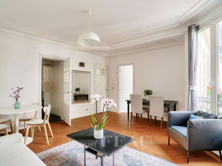 Appartement Paris 7e - 2 chambres - 53m²