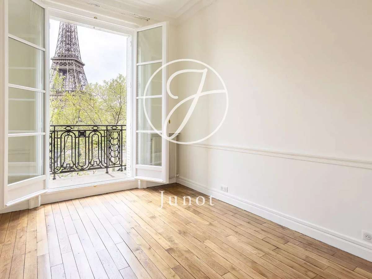 Apartment Paris 7e