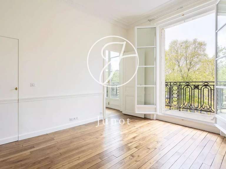 Apartment Paris 7e - 4 bedrooms - 201m²