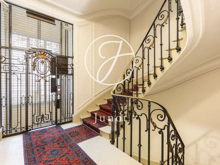 Apartment Paris 7e - 5 bedrooms - 200m²