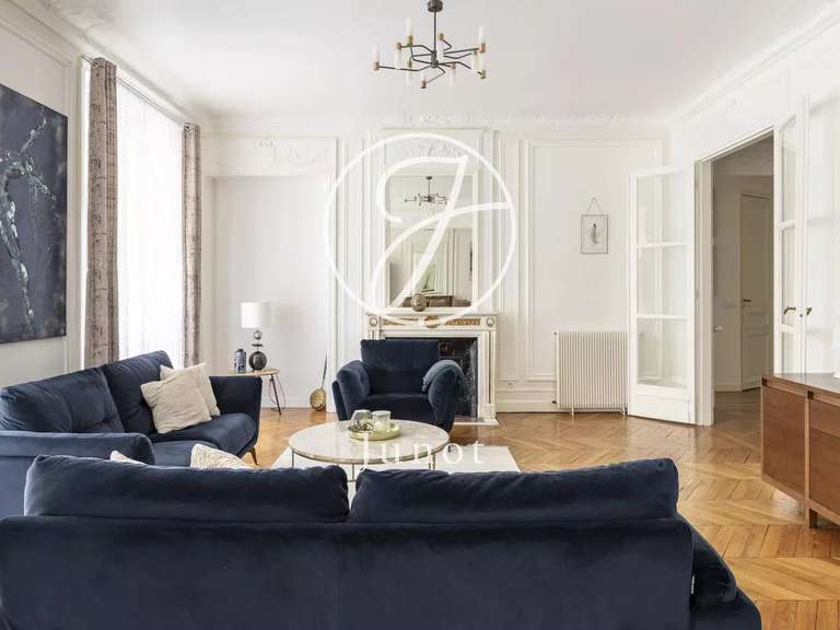 Apartment Paris 7e - 5 bedrooms - 200m²