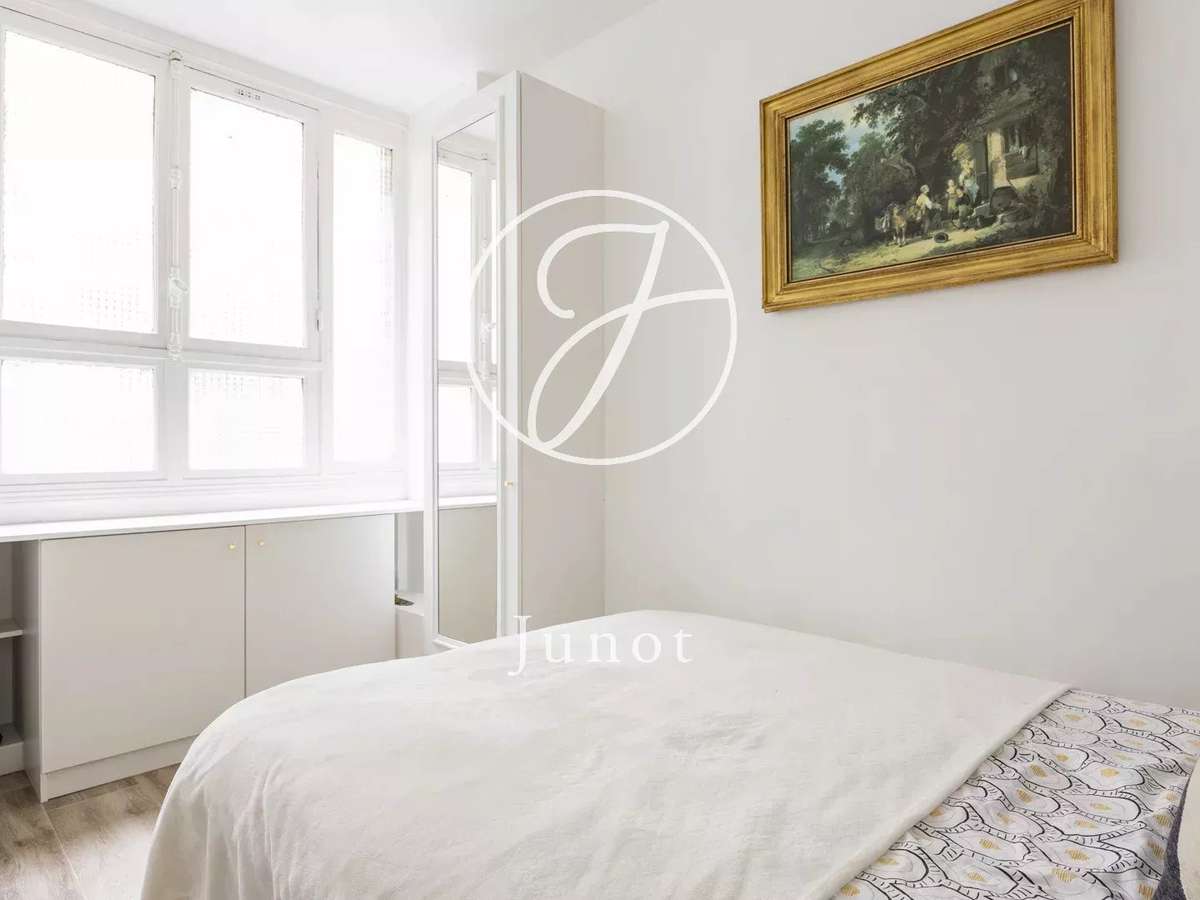 Apartment Paris 7e