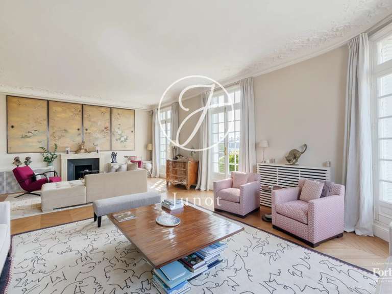 Appartement Paris 7e - 4 chambres - 275m²