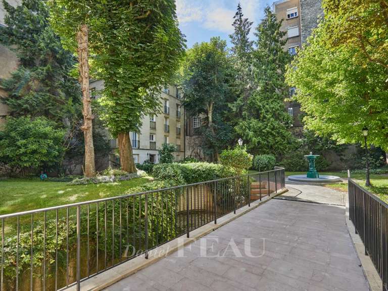 Appartement Paris 7e - 3 chambres - 197m²