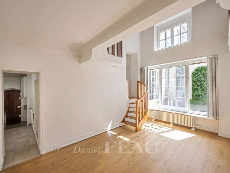 Appartement Paris 7e - 2 chambres - 92m²