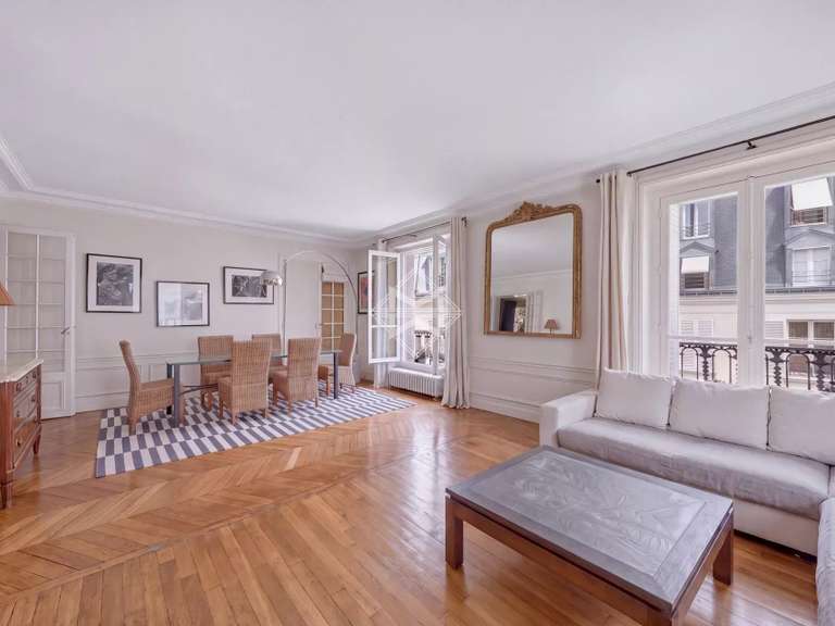 Appartement Paris 7e - 5 chambres - 176m²