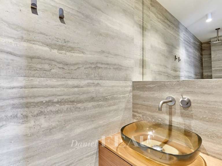 Appartement Paris 7e - 1 chambre - 56m²