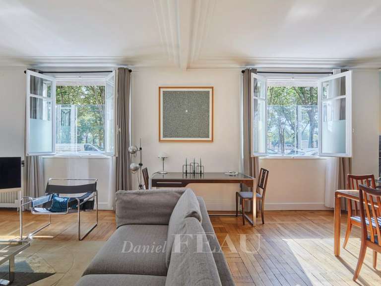 Appartement Paris 7e - 3 chambres - 124m²