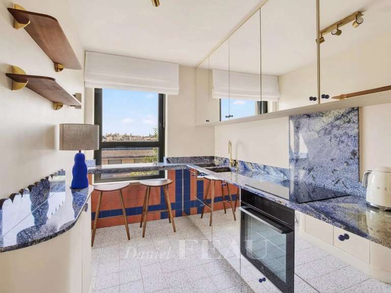 Appartement Paris 7e - 2 chambres - 100m²