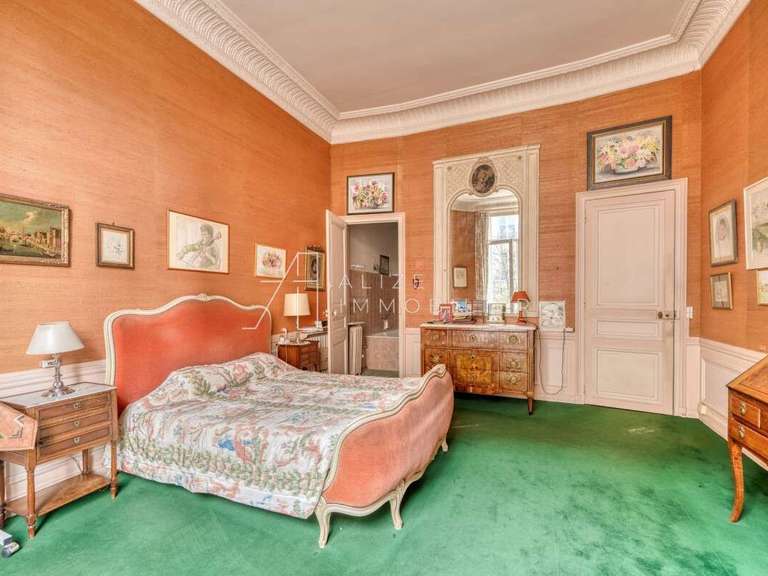 Appartement Paris 7e - 4 chambres