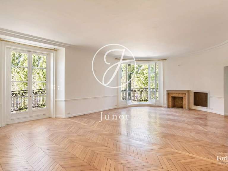 Appartement Paris 7e - 4 chambres - 201m²