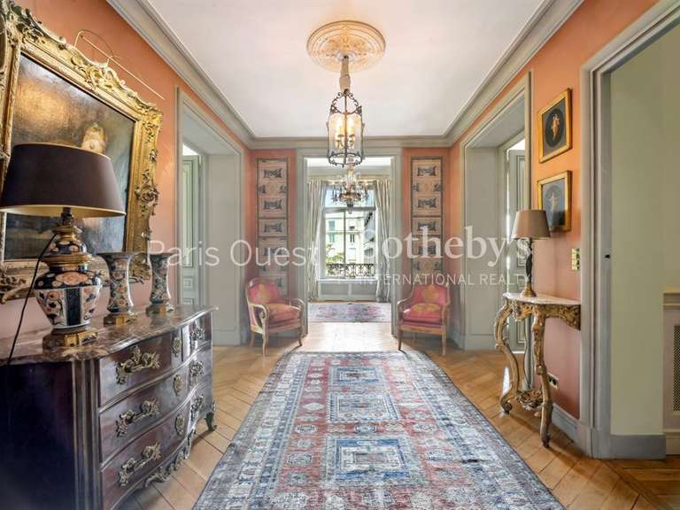 Appartement Paris 7e - 3 chambres - 320m²