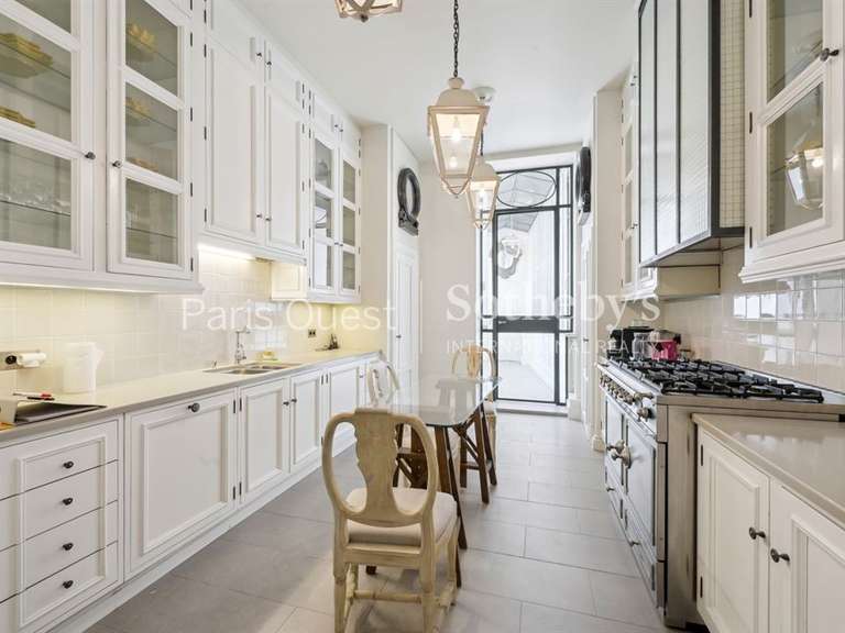 Appartement Paris 7e - 3 chambres - 320m²