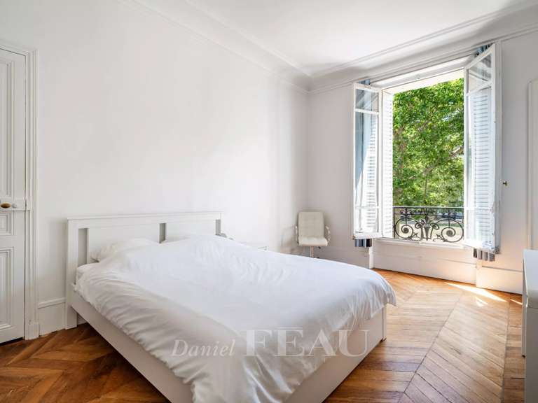 Appartement Paris 7e - 4 chambres - 132m²