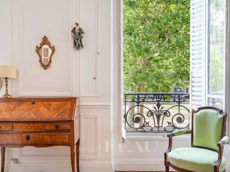 Appartement Paris 7e - 4 chambres - 132m²