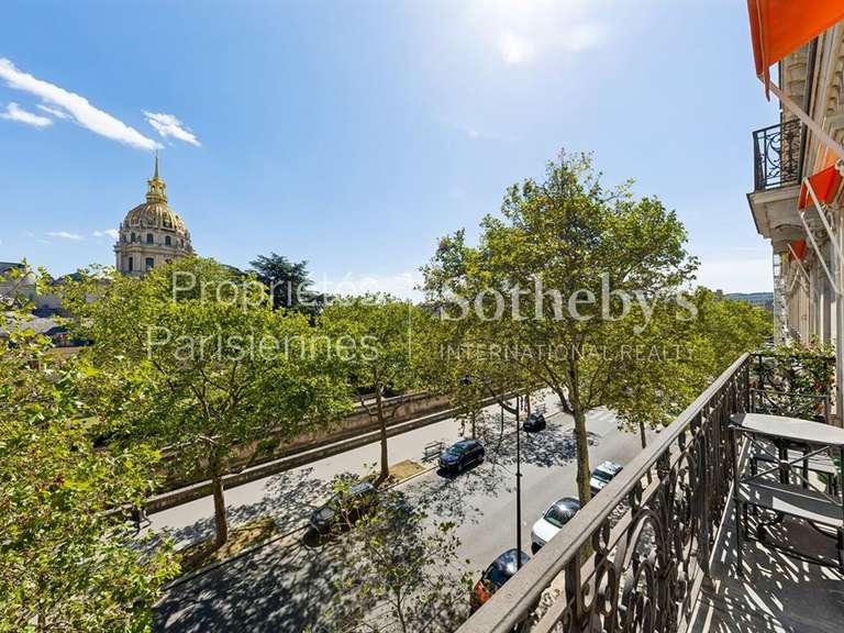 Appartement Paris 7e - 2 chambres - 146m²