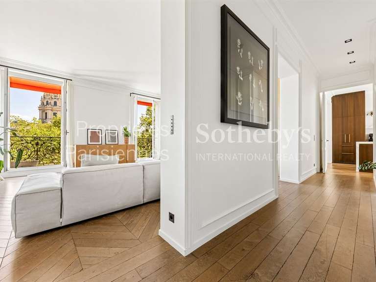 Appartement Paris 7e - 2 chambres - 146m²