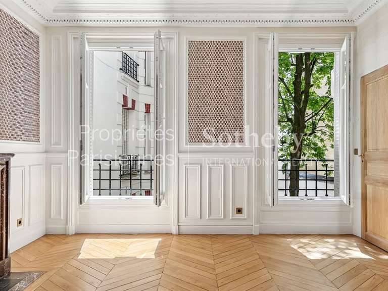 Appartement Paris 7e - 2 chambres - 74m²