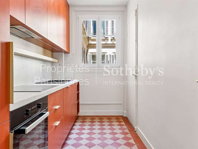 Appartement Paris 7e - 2 chambres - 74m²