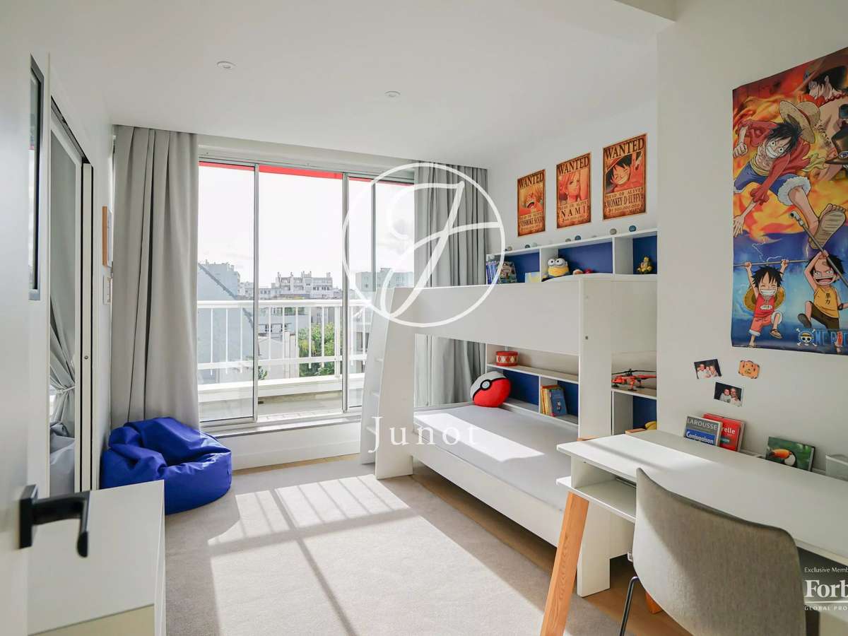 Apartment Paris 7e