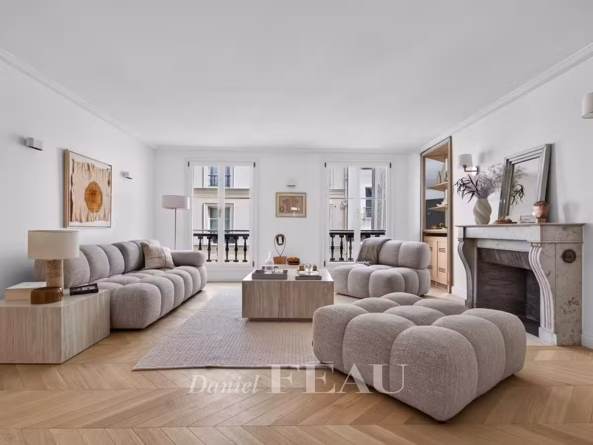 Apartment Paris 7e